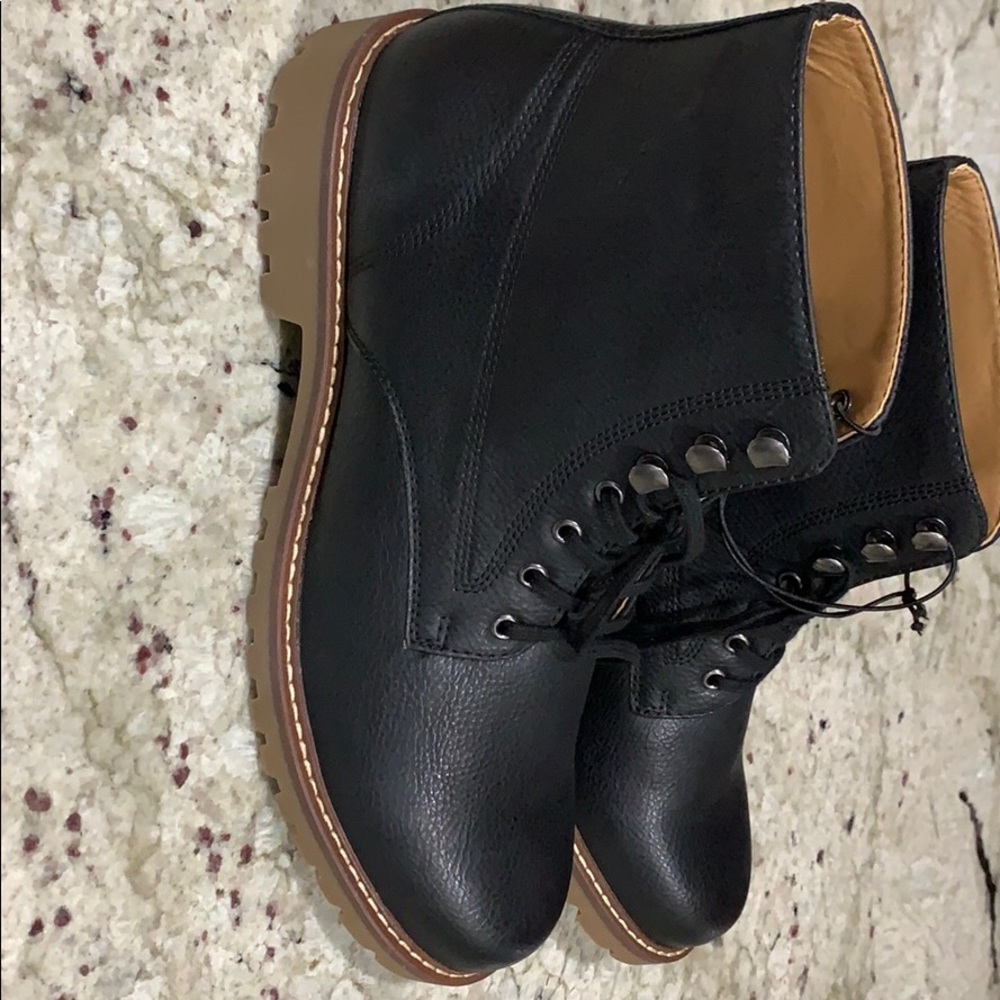 Brand New Madden Men’s Boots Black Size 11